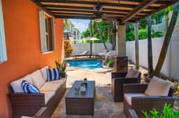 Miami Lakes Retreat: Heated Pool & Kids Play Area - Image 3